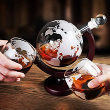 Load image into Gallery viewer, Globe Decanter Set
